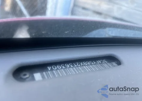 2002 Chrysler Pt Cruiser Touring z USA, uszkodzony, nr VIN 3C4FY58BX2T363904